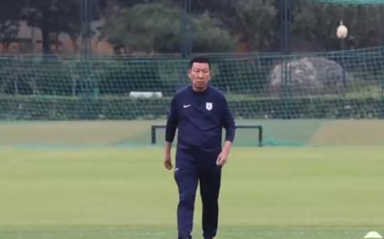 微星主板进bios按什么键