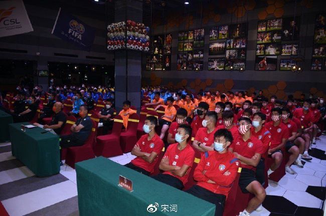 回转企鹅罐